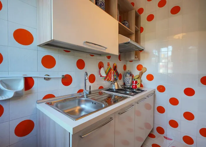 A Due Passi Dal Mare - With Parking Бари