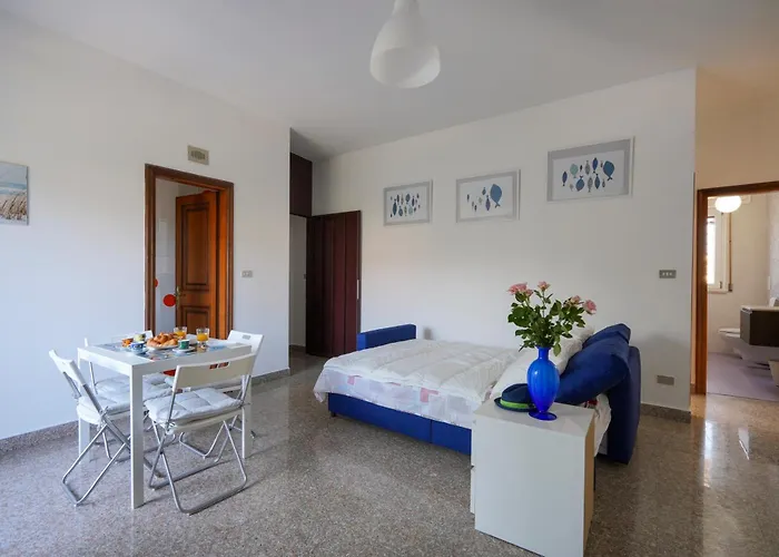 Апартаменты A Due Passi Dal Mare - With Parking *