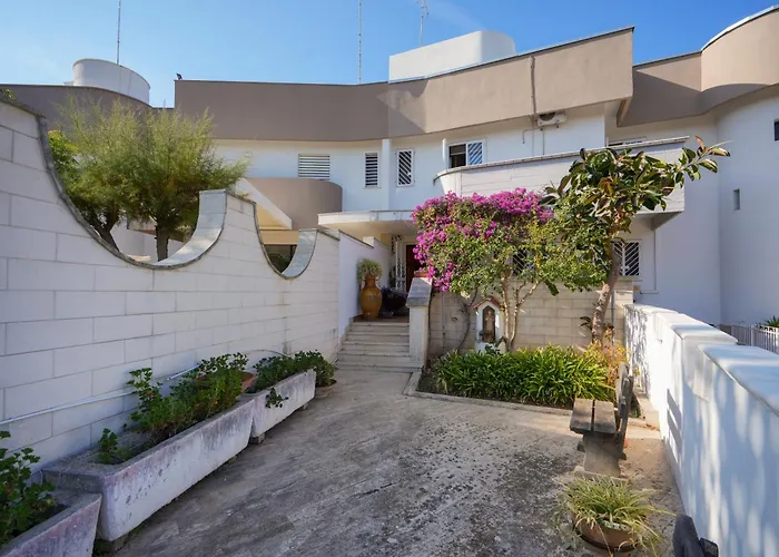 A Due Passi Dal Mare - With Parking Bari